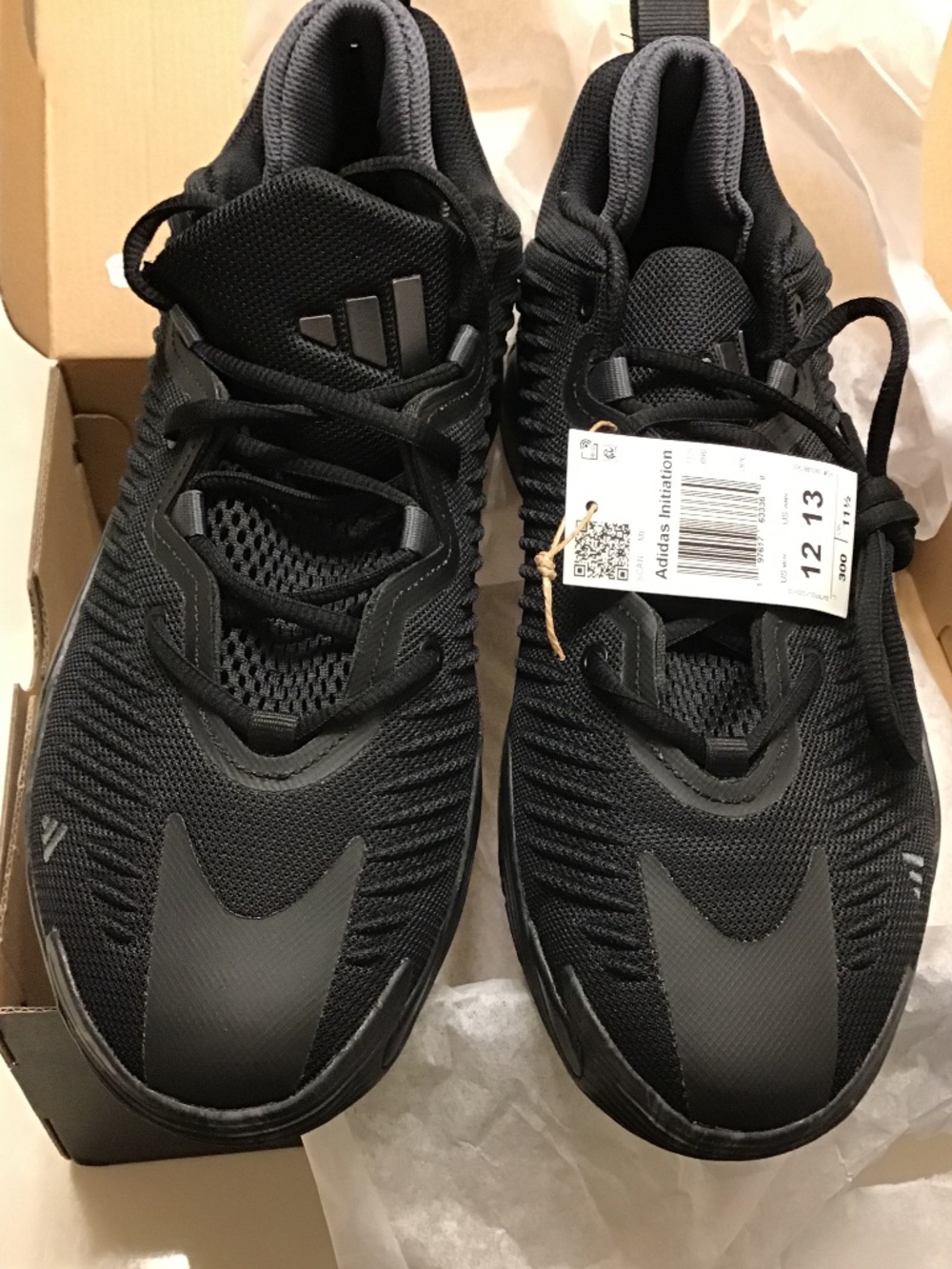 ADIDAS INITIATION BASKETBALL SNEAKERS